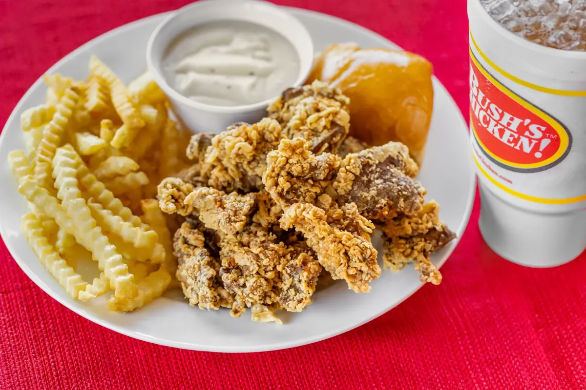Fried livers and gizzards with fries